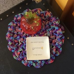 Confetti Burst Decor Doilies